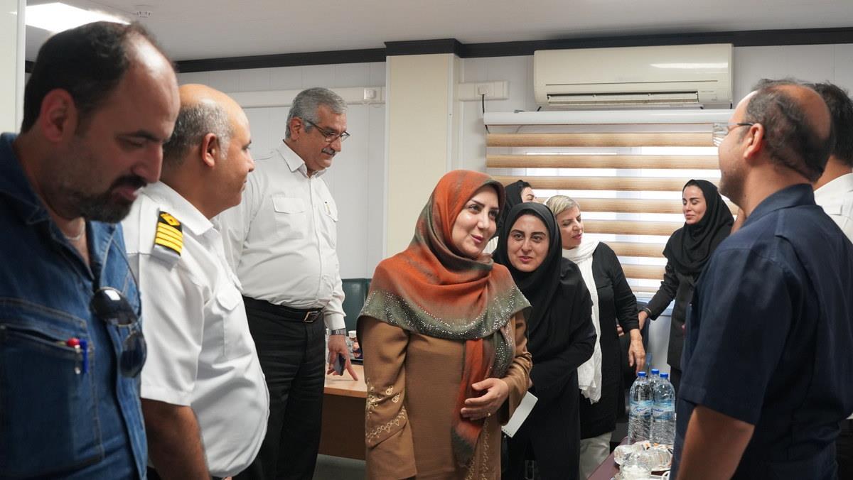 مدیرعامل شرکت پایانه‌های نفتی ایران-2 7