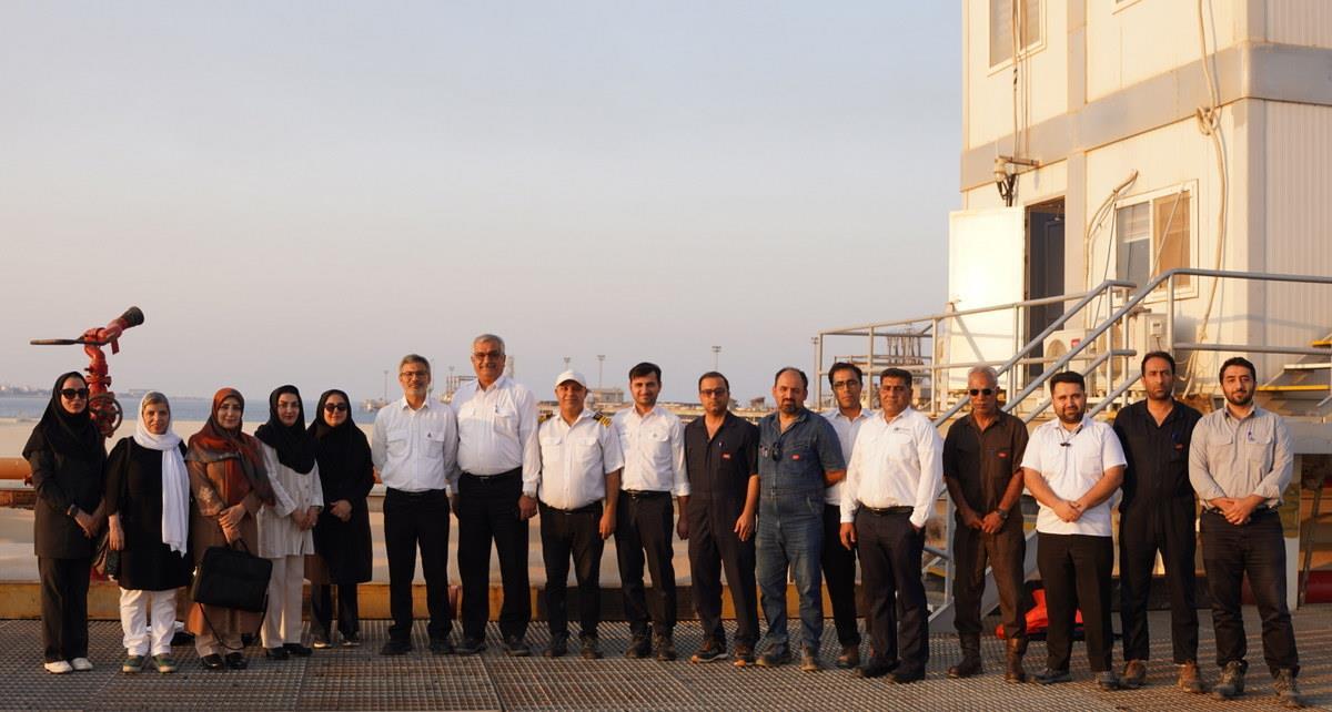 مدیرعامل شرکت پایانه‌های نفتی ایران-2 6