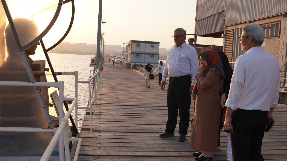 مدیرعامل شرکت پایانه‌های نفتی ایران-2 3